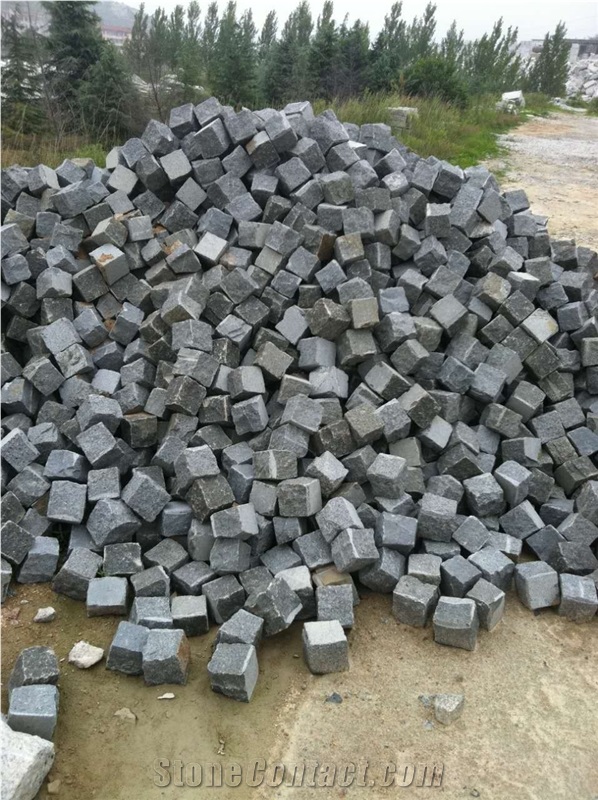 Black Basalt Natural Split Cubestone, Natural Black Basalt Cube Stone/Cobble Stone