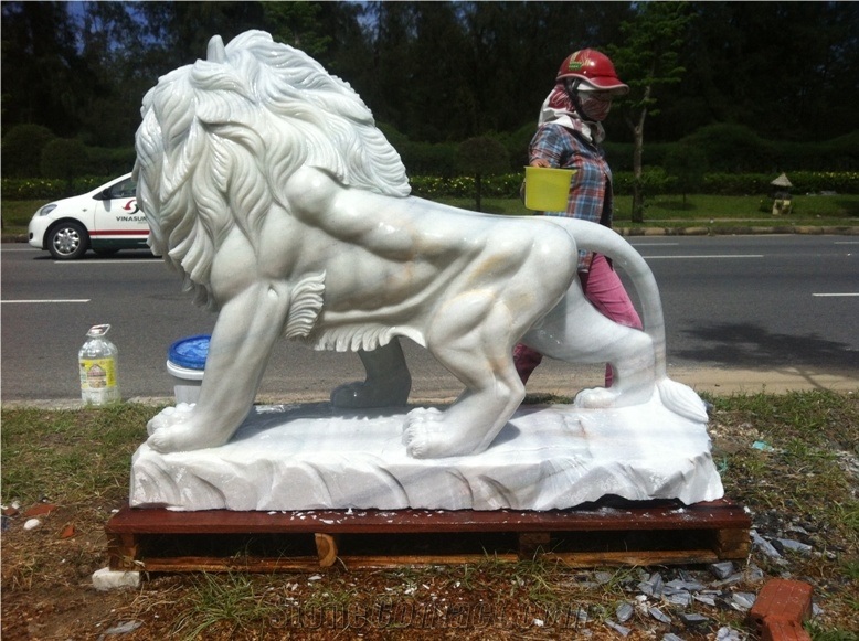 The White Polar Marble Lion Statues