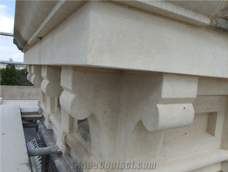 Perryfield Whitbed Limestone Architectural Stonework