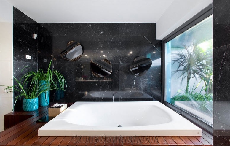 Jacuzzi Walls in Black Marquina Marble