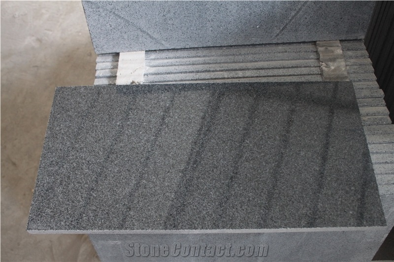 Beautiful and High Quality Dark Grey Granite Slabs & Tiles, China Black Granite