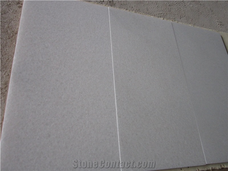 High Quality and Popular Crystal White Marble Tile & Slab
