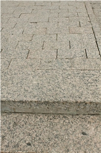 Granit Yuzhno Sultayevskiy Walkway, Drive Way Cobble Stone, Red Granite Cube Stone