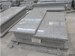 China Cheap Light Grey Granite G623 Tombstone, Polish Single Tombstone