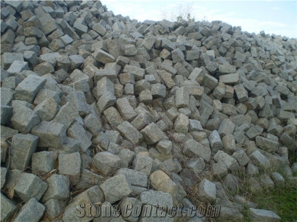 Antique Granite - Jumbo Cobble Stone Sets