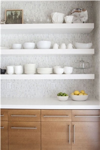 Bst White Quartz Stone Slab for Pre-Fabricated Tops Customized Countertop with Various Edge Profiles with High Hardness and High Compression Strength