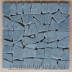 New Design Tumbled Black Limestone Mosaic Pattern for Wall and Floor