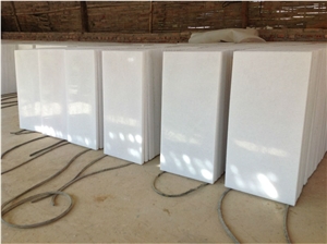 China Crystal White Marble Slabs,White Marble Tiles for Walling & Flooring