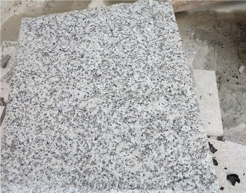 Granite G439 Tiles & Slabs in Finished Of Flamed