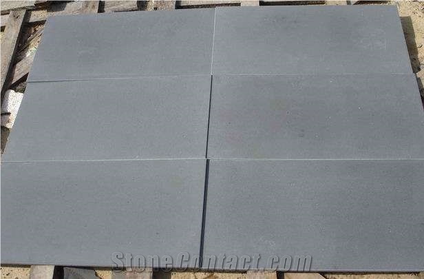 China Hainan Black Basalt Tiles for Floor and Wall, Honed Tiles