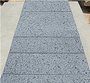 China Black Basalt, Black Basalt Tile & Slab, Antique/ Honed/ Natural-Split/ Bush-Hammed/ Sawn Surface, Basalt for Flooring & Walling, Xiamen Winggreen Stone