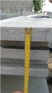 Special and Strong Package with Corner Protector and Edge Protector for Blue Limestone, China Blue Limestone Kerbstones, China Bluestone Curbstones, Xiamen Winggreen Manufacturer