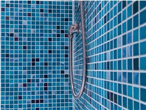 Top Quality Latest Edition Factory Price Crystal Glass Mosaic for Swimming Pool Tile