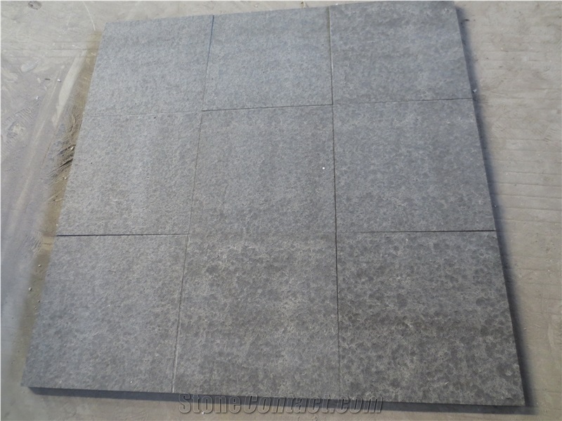 China Mongolia Black Granite Flooring Regular Tiles