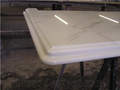 Cheapest G682 Countertop/Rusty Yellow Kitchen Countertop/China Yellow Granite Countertop /Natural Stone Kitchen Worktops/Desk Tops/Bench Tops