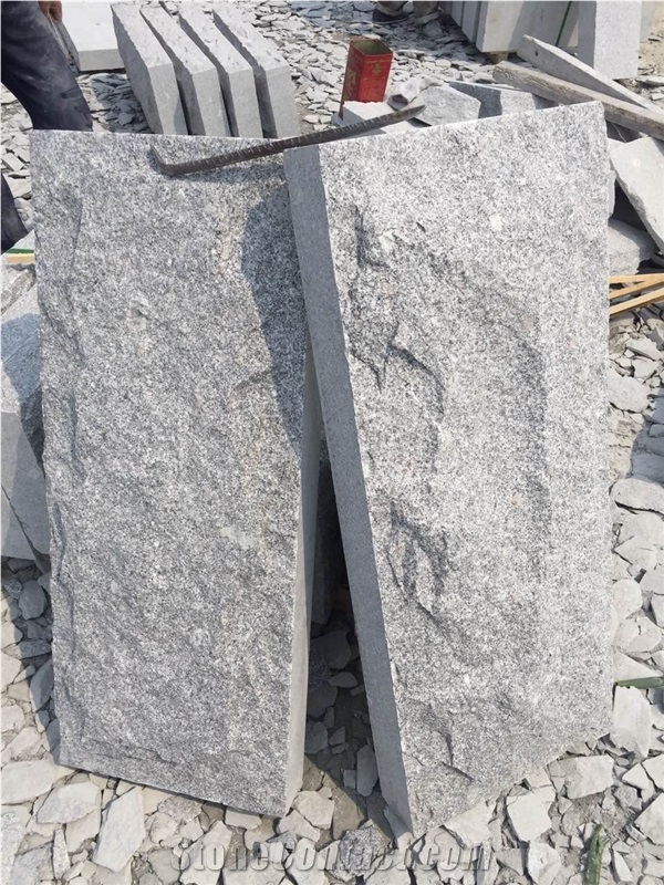 Factory Price Split Face Shandong Grey Granite Kerbstones /Curbs /Road Side Stone Mushroom Stone Surface