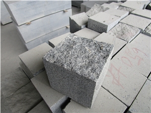 China Dark Grey Granite G654 Paving Stone Natural Split Surface
