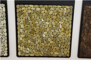 China Cheap Yellow River Pebbles, Polished River Cobbles for Driveway and Walkway, Pebble for Road Decoration