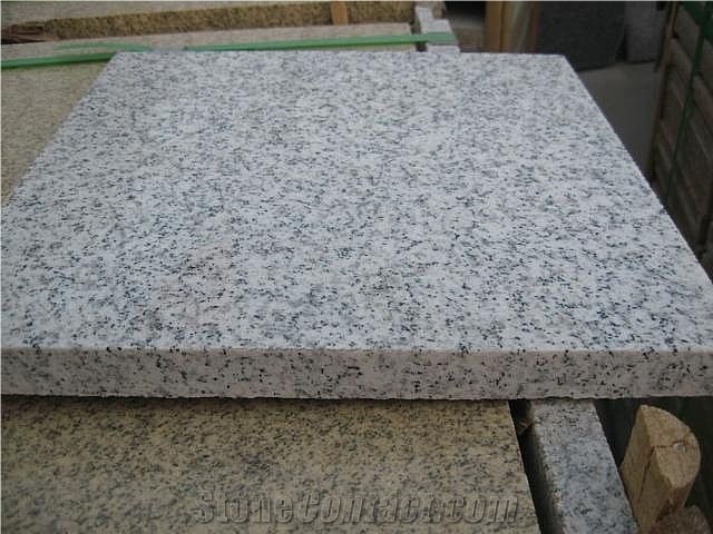 Shan Dong Pearl White Granite Slab and Tiles for Floor Paving Pattern,Flooring Tiles,Paving Stone.