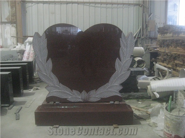 Custom Engraved Heart Design Tombstone