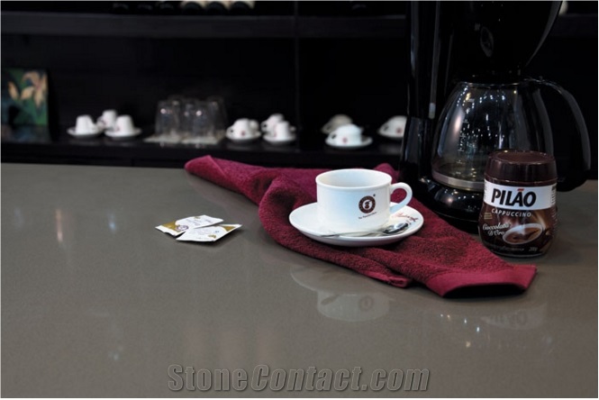 China Manufactured Quartz Stone Kitchen Countertops