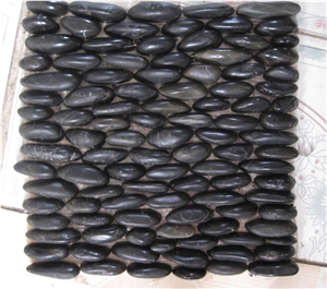 Fargo Black Polished Pebble Stone Pattern Half Cut Sliced Pebble Patterns Black Flat River Pebbles Black Pebble Stone Driveways