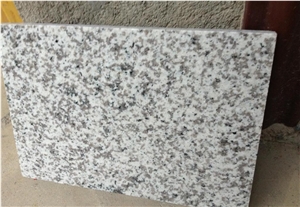 Fargo Factory Special Offer G655 Granite, Chinese White Granite Tiles and Slabs, Polished and Flamed Chinese White Granite