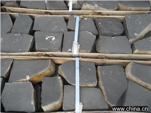 Basalt Loose Stone,Black Basalt Paving Tile,Irregular Lava Stone Floor Paver Pattern