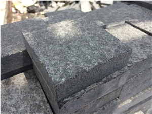 G684 Black Basalt Flamed Cobblestone,Cube Stone,Flamed Paving Stone