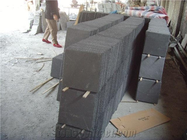Jiujiang Black Slate Tiles,China Black Slate Floor Patio Tiles,Chinese Black Slate Pattern Paving,Black Slate Stone Flooring,Slate Coverings, Slate Wall Tiles, Slate Slabs, Slate Stone Flooring