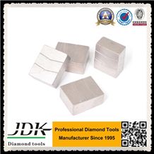 Professional Sintered Diamond Segment for Natural Stone C Granite,Marble,Sandstone,Blue Stone,Travertine Limestone Edge and Block Cutting