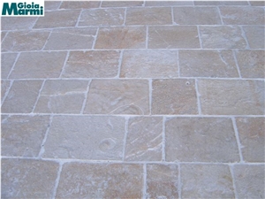 Chianca Albanese Tumbled Pavers