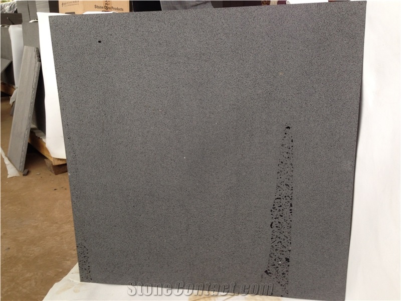 Hainan Black Basalt Sawn 400 Grit Tiles, China Black Basalt Floor Tiles, Black Basalt Walling & Flooring Sawn 400 Grit Tiles