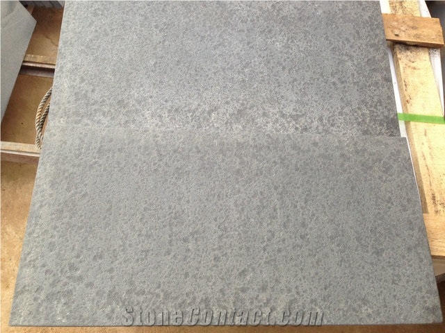 Hainan Grey Basalt Flamed Tiles,China Grey Basalt Floor Tiles,Grey Basalt,Basaltina, Basalto,Inca Grey,Walling & Flooring Flamed Tiles