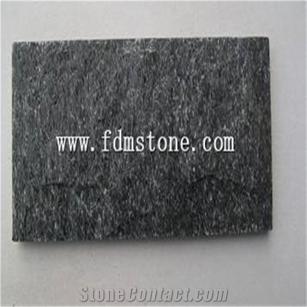 Natural Black Quartize Stone Split Face