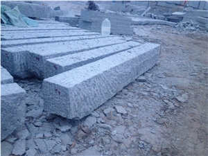 Granite Kerbstone, G341 Kerbstone, Granite G341 Kerbstone, China Granite Kerbstone for Finland, Type V/R Stone