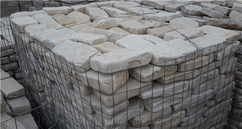 Italian limestone tumbled tiles