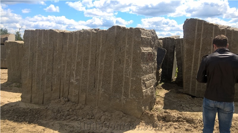 Gp7 Ukrainian Autumn Granite Blocks, Brown Granite Blocks