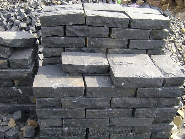 Split Face Zhangpu Black Basalt Big Cube Stone Floor Exterior Paving /Cobble Stone Garden Stepping Pavements /Nero Basalto Exterior Pattern Lava Stone Andesite Stone Pavers