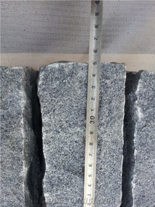G654 Black Granite Kerbstone
