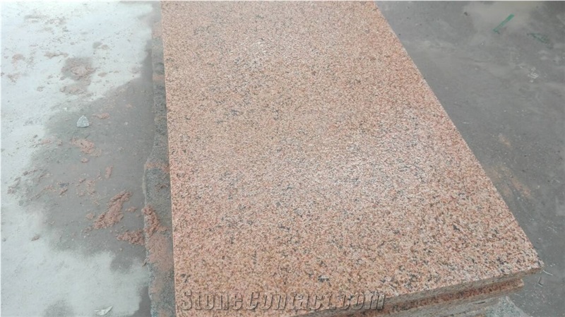 Chinese G682 Granite Flamed Slabs & Tiles, China Yellow Granite