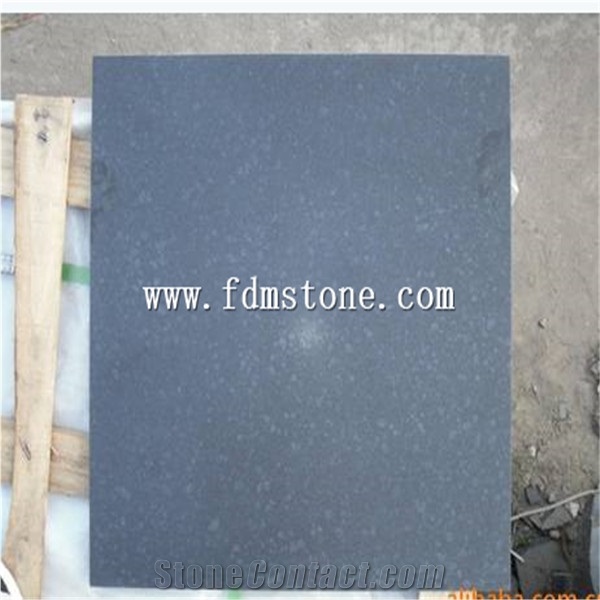 Black Granite Tumbled Cobblestone Paver
