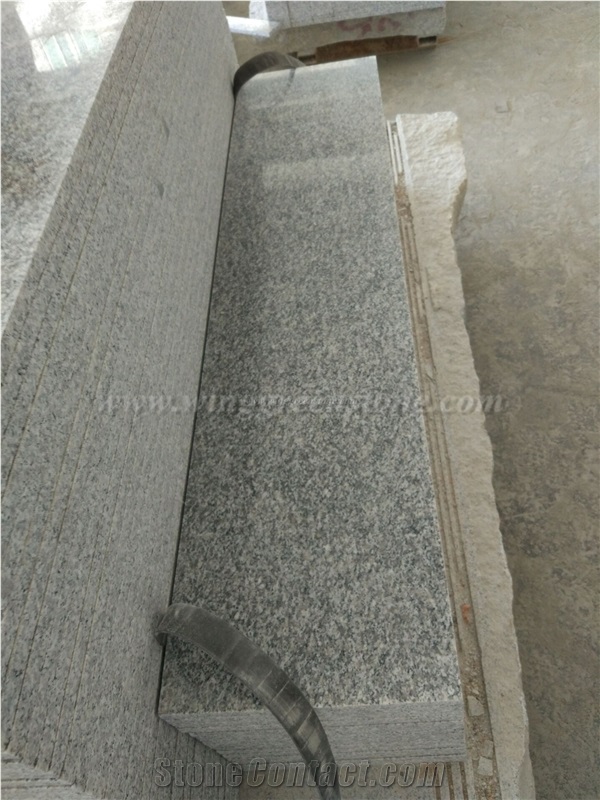 China G603 Granite Staircase, G603 Granite Steps, China Grey Granite Steps & Risers, Light Grey Granite Treads and Threshold, Xiamen Winggreen Manufacture