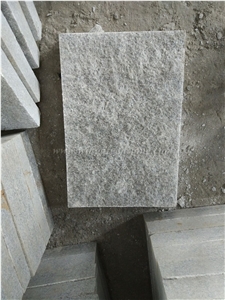 China Light Grey Cube Stone, Cheap Granite Paving Set with Natural Surface, Flooring Covering, Winggreen