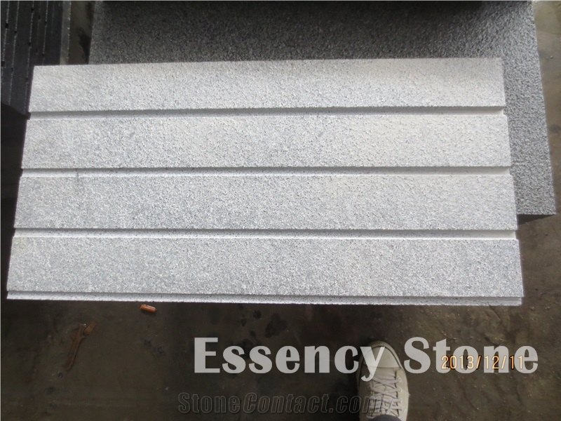 Flamed Granite Wall Tile with Grooves Channel China G654 Padang Dark Grey Granite Material