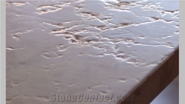 Kanfanar Limestone Brushed 2cm Slabs