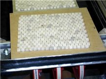 Machine for Mosaic Automatic Composition Compono