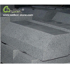 Factory Customized G654 Sesame Black Granite Boulders Curbstone