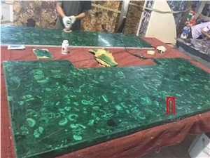 China Factory Price Malachite Tabletops, Green Malachite Stones for Sale