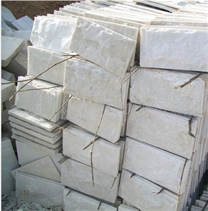 White Quartzite Wall Cladding/ Wall Tiles/ Mushroom Stone for Wall Covering